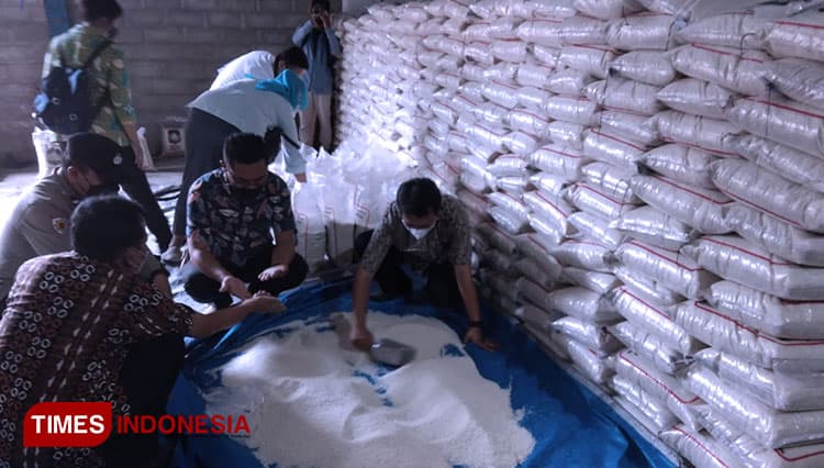 Penyedia Rastrada Kota Blitar Jamin Beras Sesuai dengan Spesifikasi